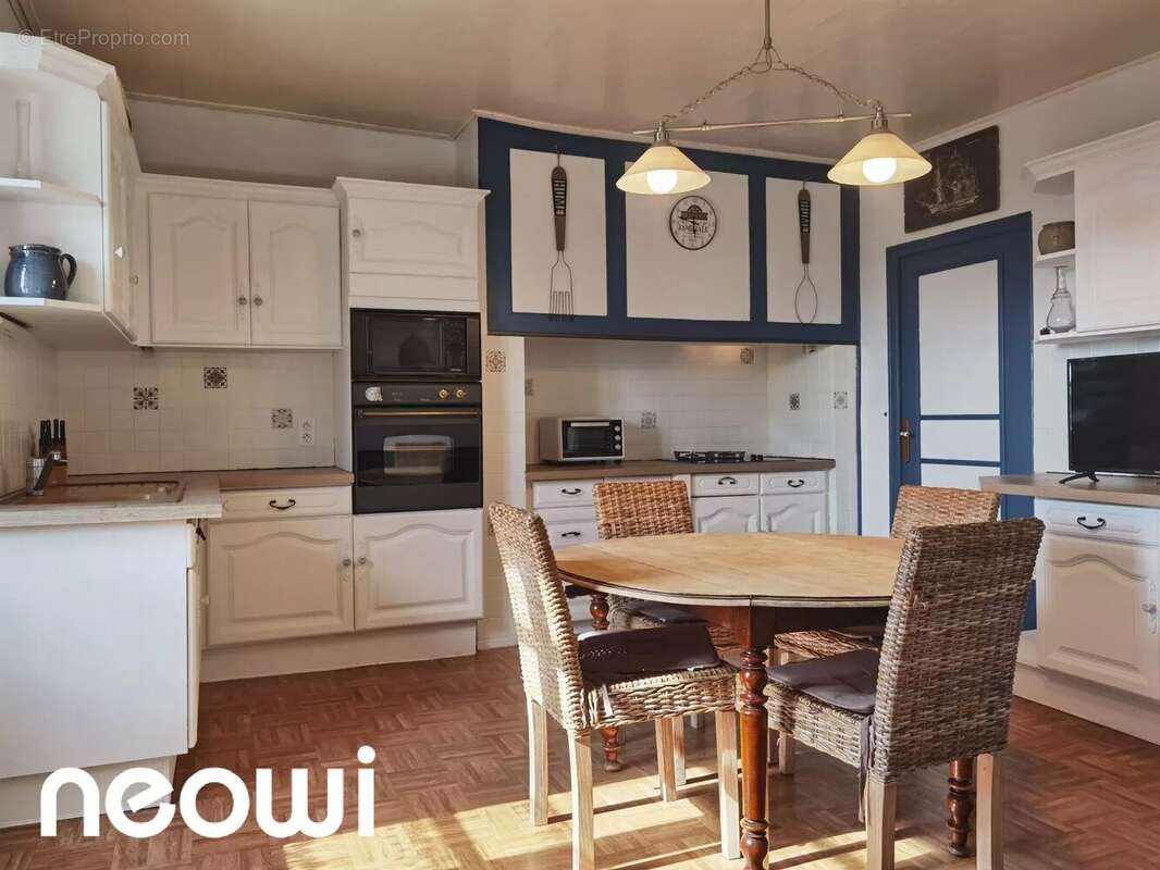 Maison à VEZELS-ROUSSY