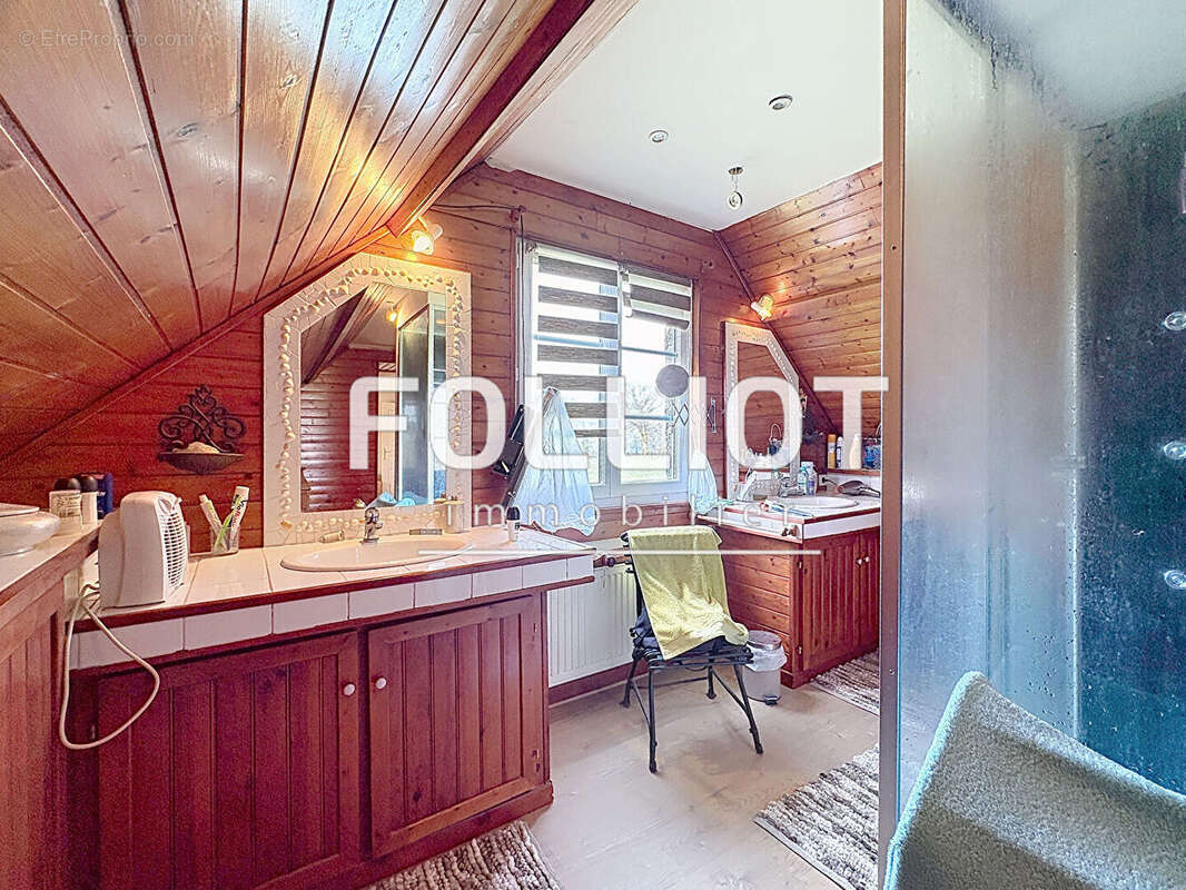 Maison à SAINT-SAUVEUR-LA-POMMERAYE