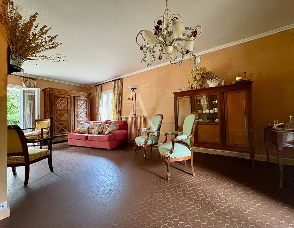 Maison à GIF-SUR-YVETTE