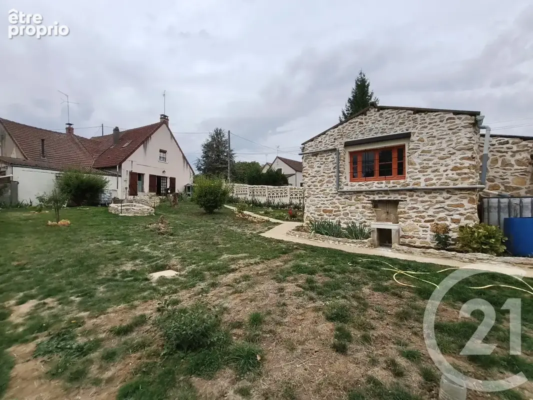 Maison 5 pièces 89 m² à vendre à Chateauneuf-Val-De-Bargis (58350) - photo 8