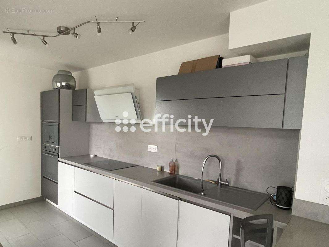 Appartement à ARPAJON