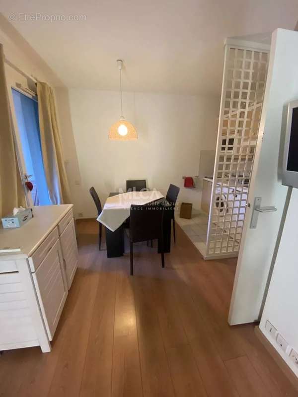 Appartement à SAINT-ETIENNE-DE-TINEE