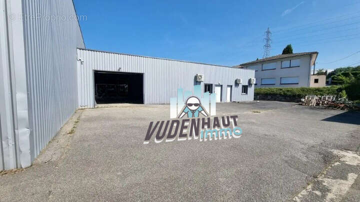 Commerce à MONDOUZIL