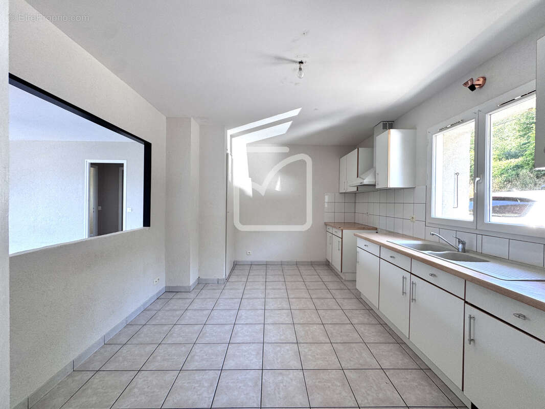 Appartement à FETERNES