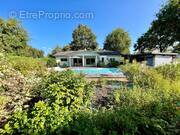 Maison à MARTIGNAS-SUR-JALLE