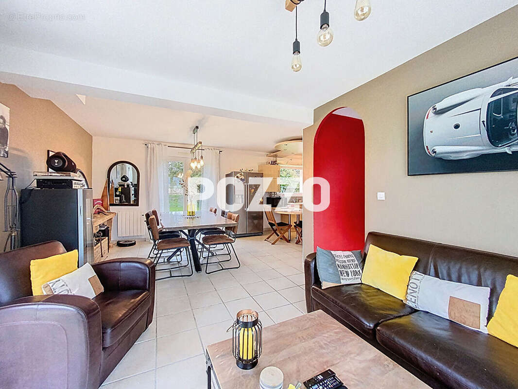 Maison à SAINT-JEAN-DES-BAISANTS