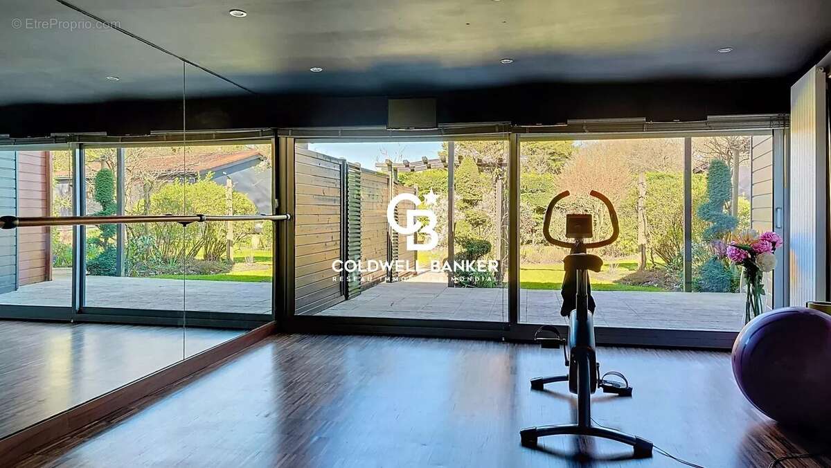 Maison à LES HERBIERS