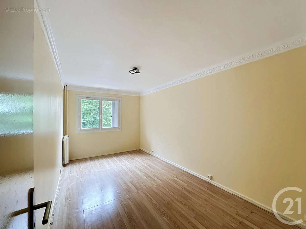 Appartement à GARGES-LES-GONESSE