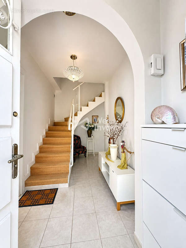 Maison 120 m² à Pau  - photo 2