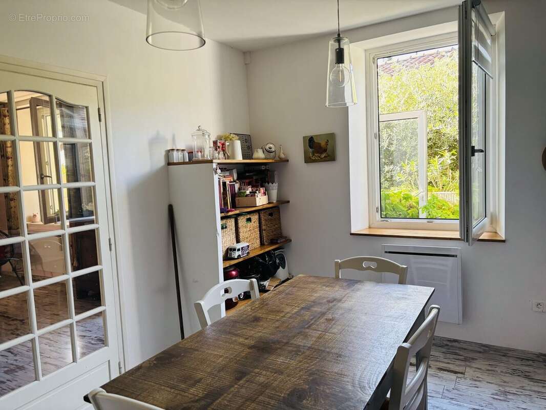 Maison 125 m² à Saint-Peray  - photo 8