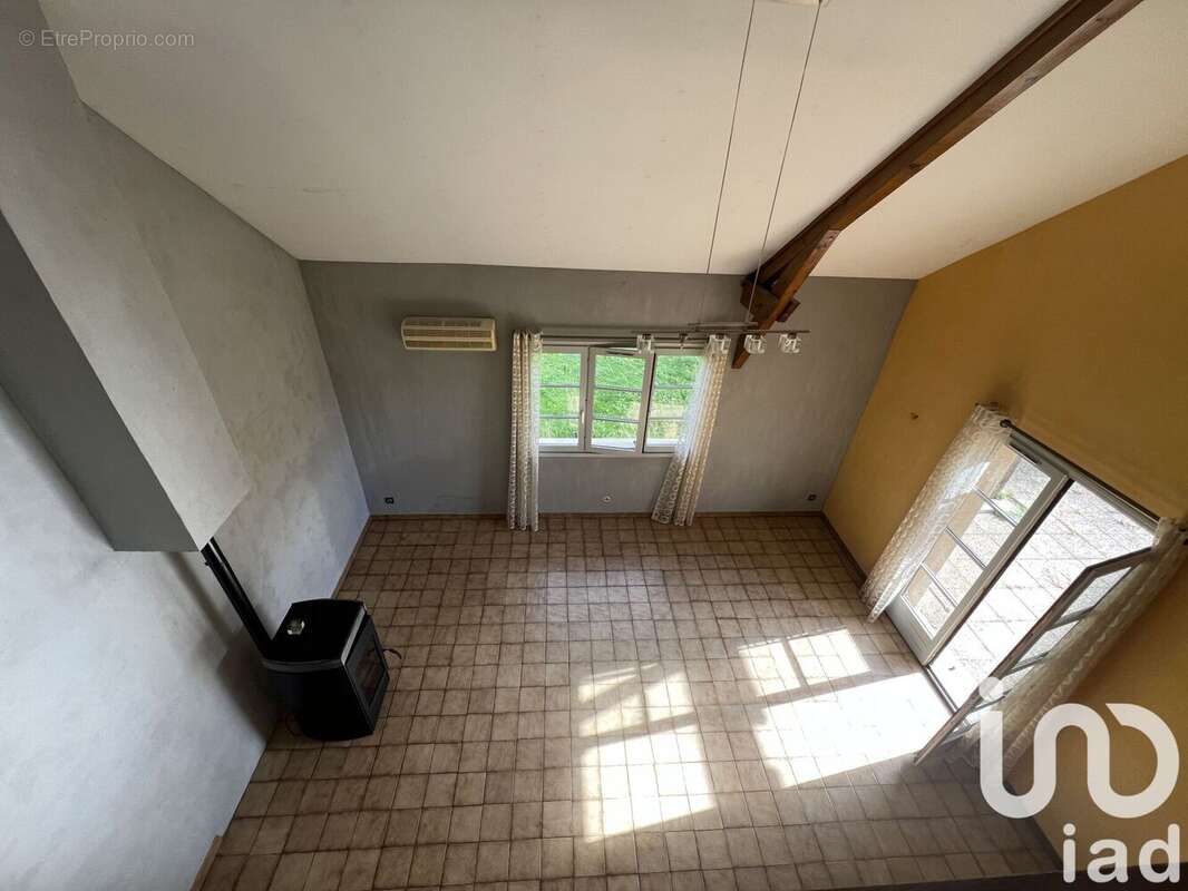 Photo 7 - Maison à SAINT-PIERRE-DE-CHANDIEU