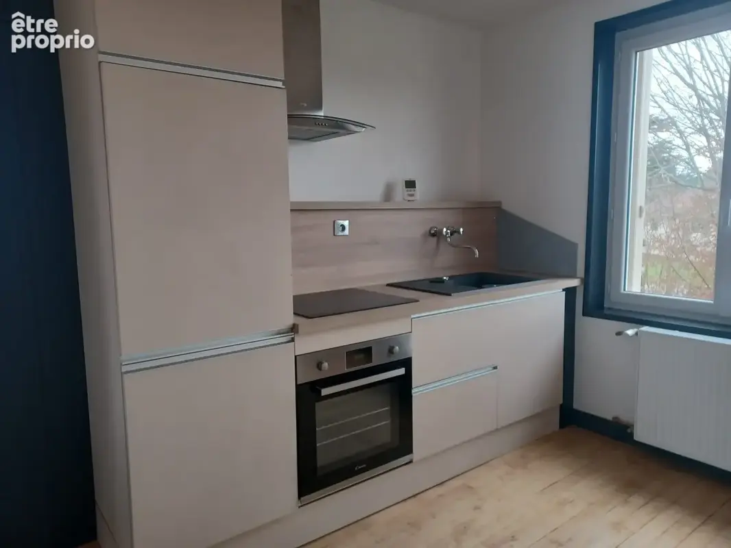 Appartement 154 m² à vendre à Chasseneuil-Sur-Bonnieure (16260) - photo 3