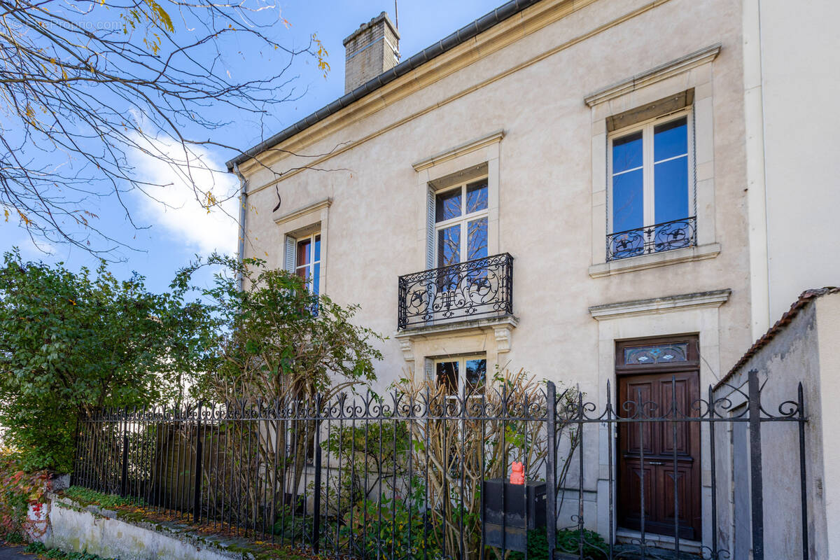 Maison à NANCY