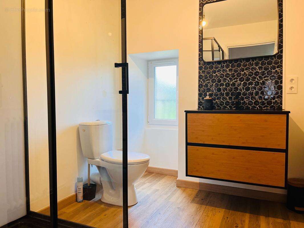 Maison 65 m²  avec 2 chambres + maisonnette à rénover - photo 8