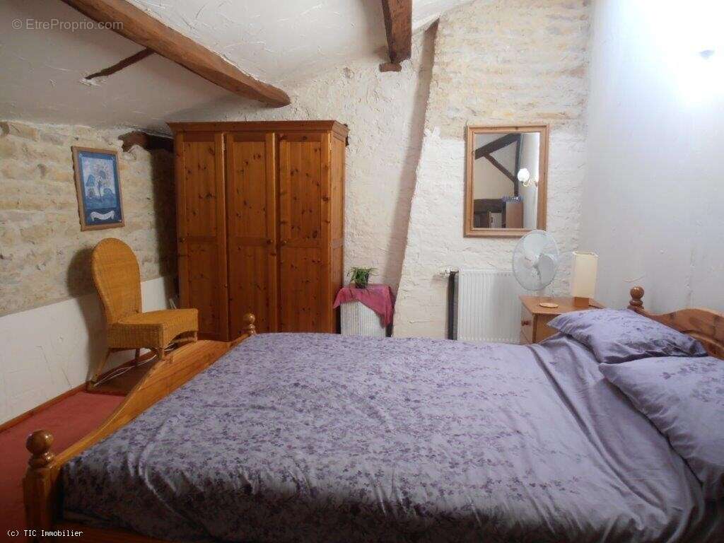 Maison à SAUZE-VAUSSAIS