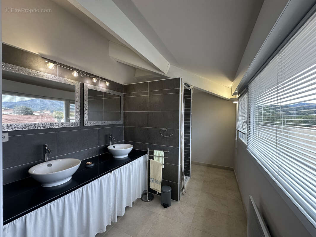 Appartement à PENTA-DI-CASINCA