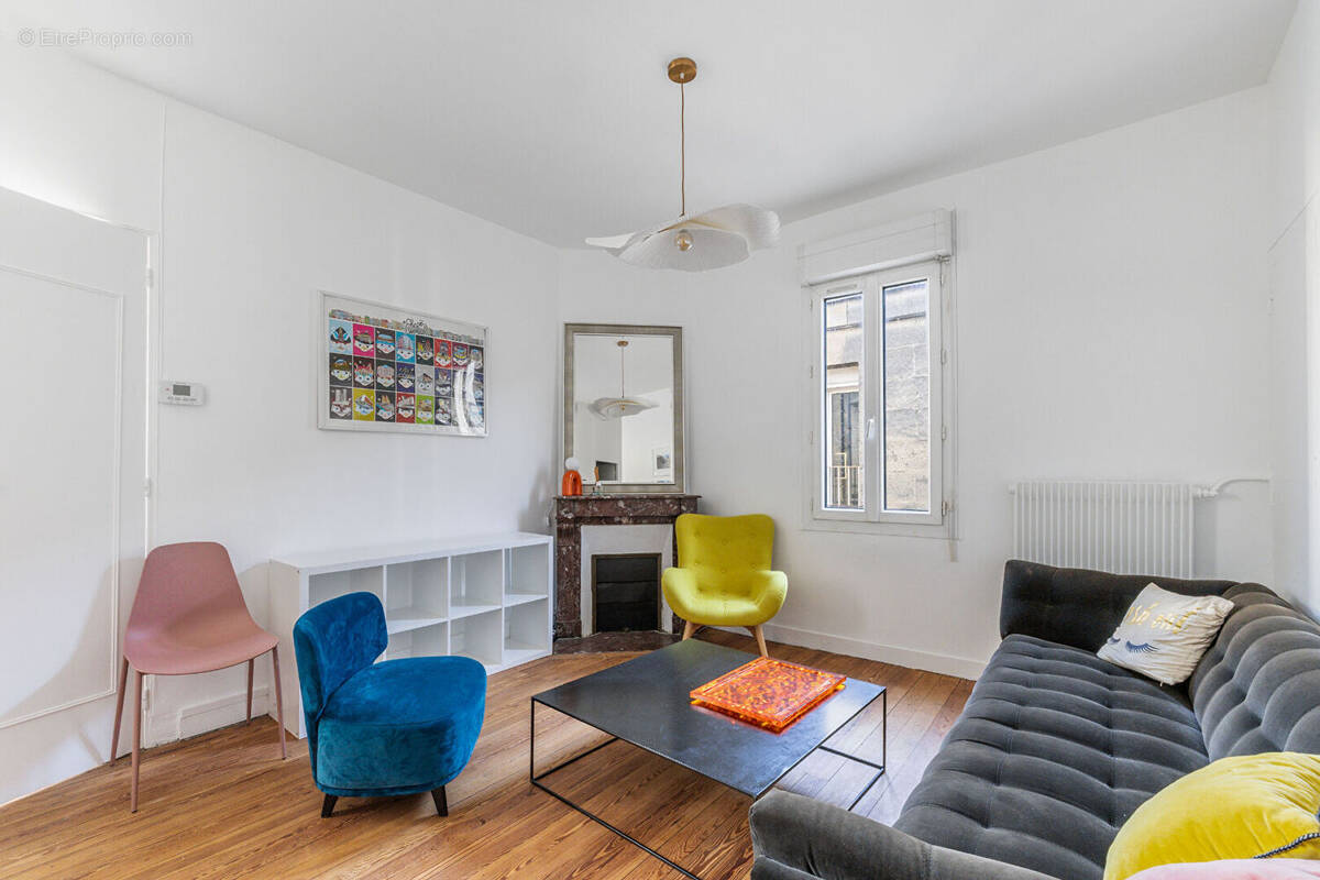Appartement à BORDEAUX