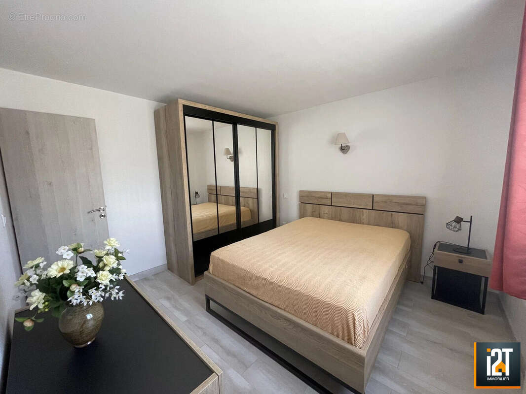 Maison à SAINT-BAUZELY