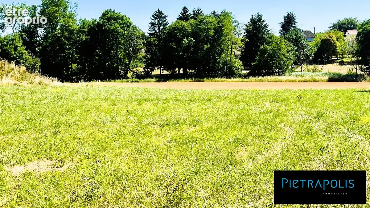 Terrain 1 320 m² à vendre à Macon (71000) - photo 2
