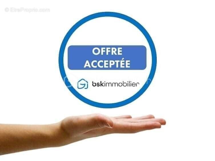 Maison à FLEURY-LA-VALLEE