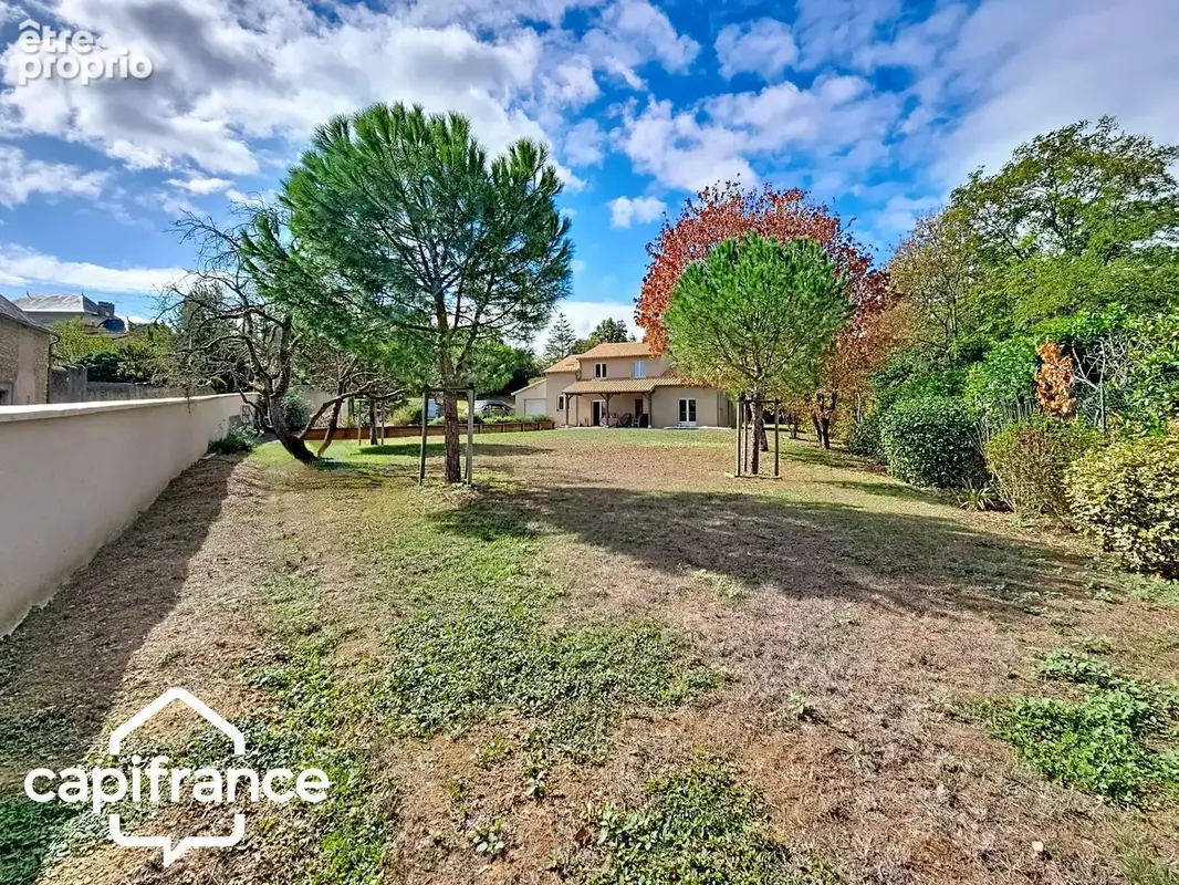 Maison de 169 m2- proche Thouars-terrain de 2000m2 - 4 chambres et + - photo 18