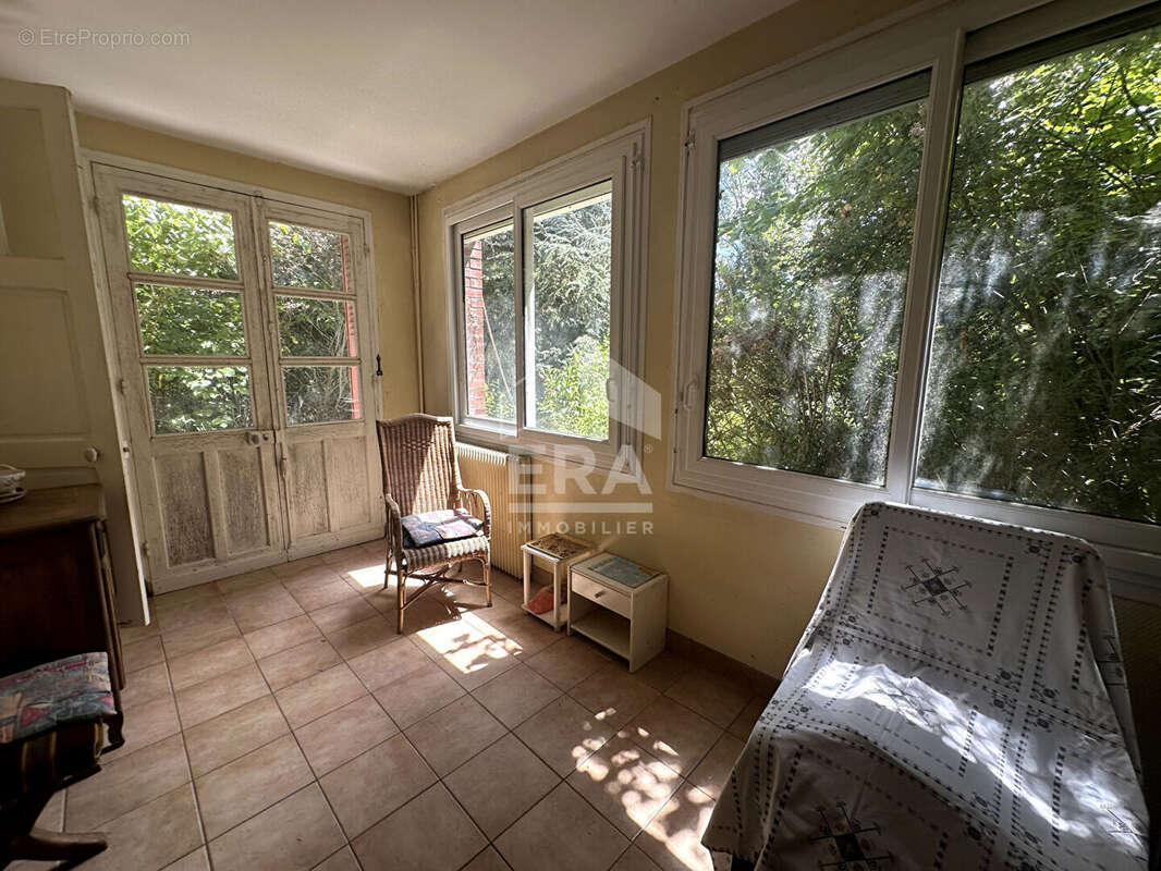 Maison à laval-en-brie - photo 5