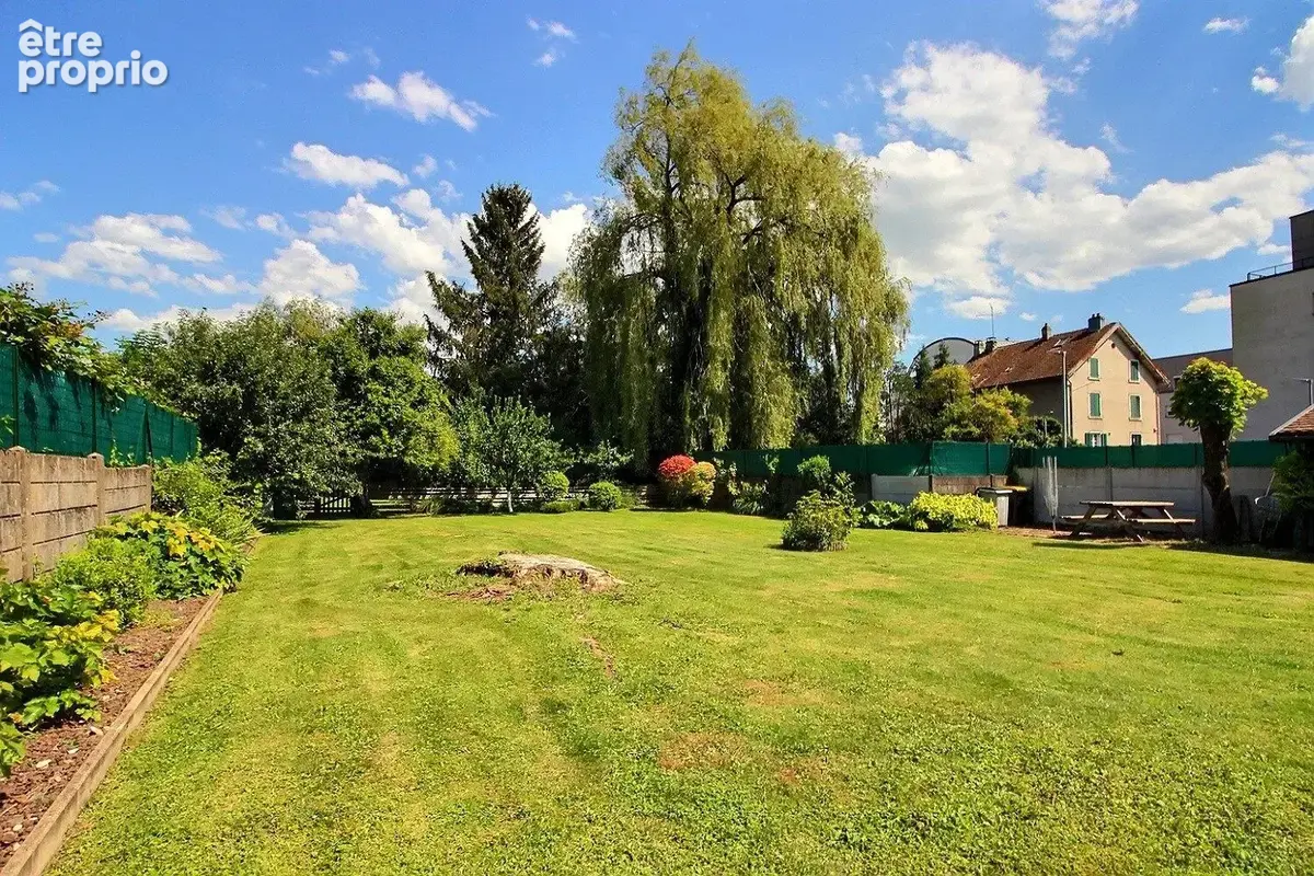Maison 10 pièces 315 m² à vendre à Audincourt (25400) - photo 4