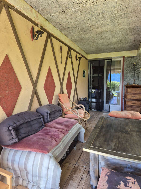 Appartement à SAINT-PIERRE-D'ALBIGNY