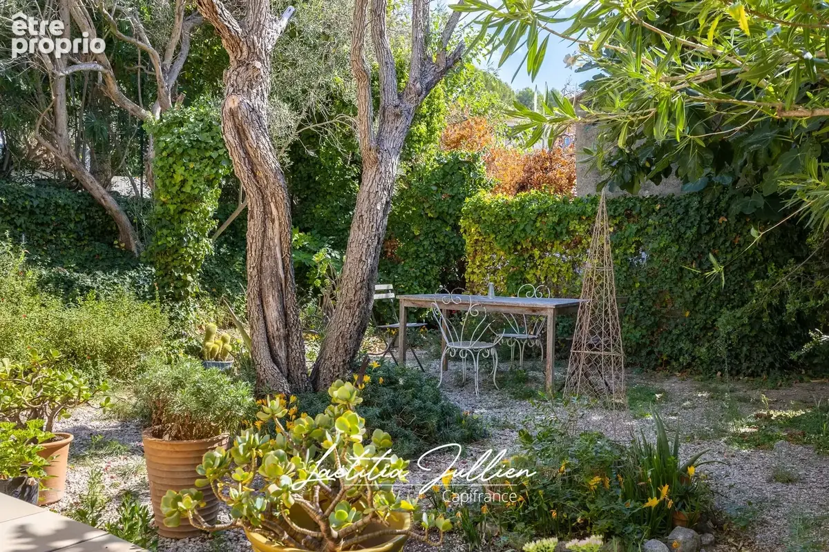 Lascours – Maison de village T4 avec jardin, terrasse et stationnement - photo 6