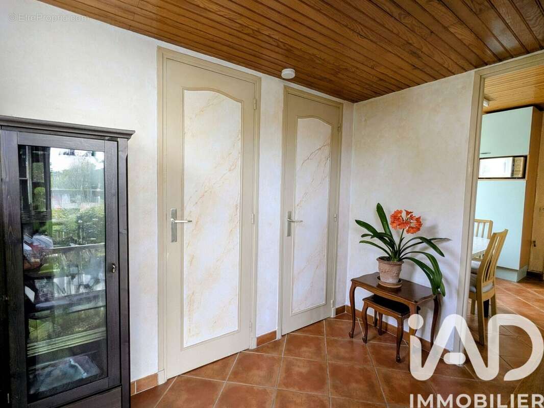 Photo 2 - Maison à TAVERNY