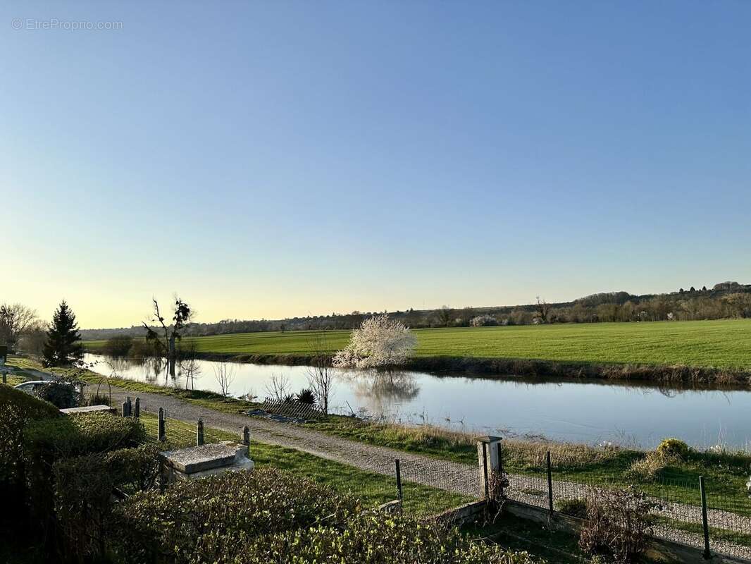 Maison à PONT-DE-L'ARCHE