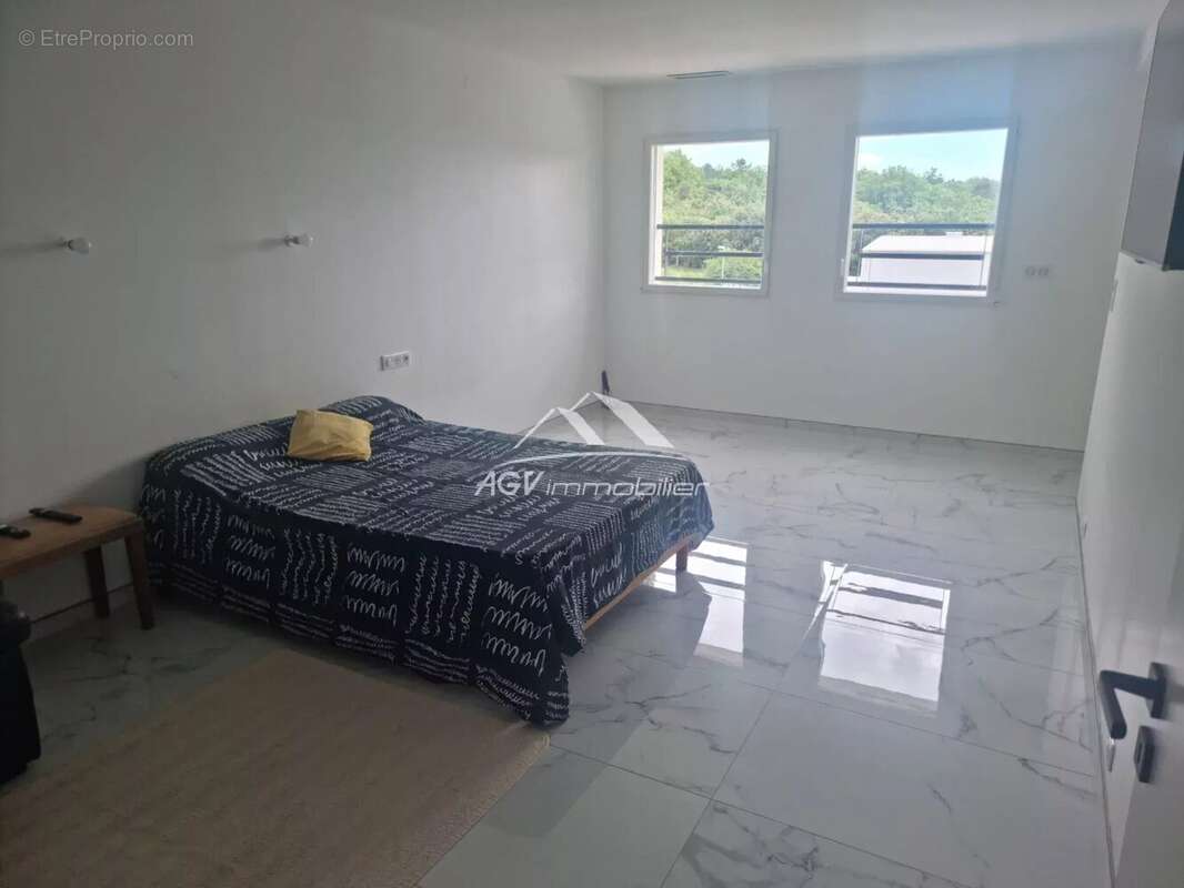 Proche Vézénobres, villa récente avec piscine et hangar - photo 7