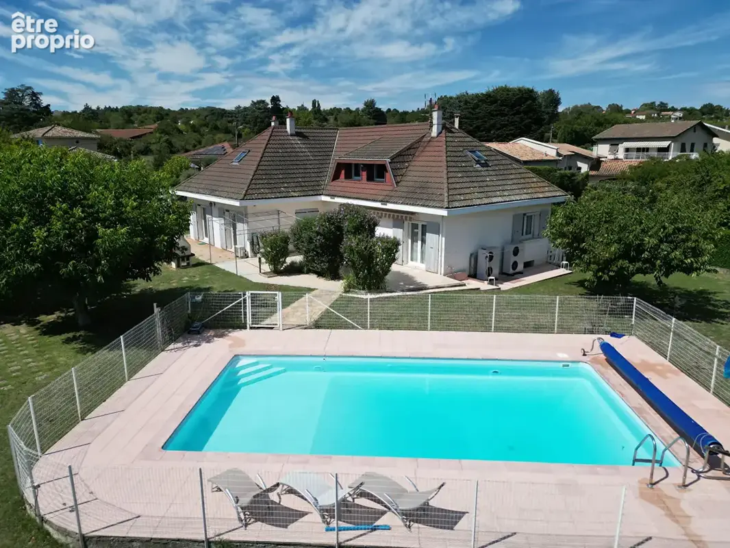 Maison 8 pièces 238 m² - photo 4