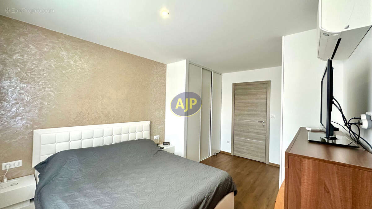 Maison à SAINT-MARTIN-DE-HINX