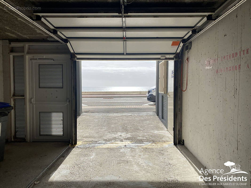 Parking à LES SABLES-D'OLONNE