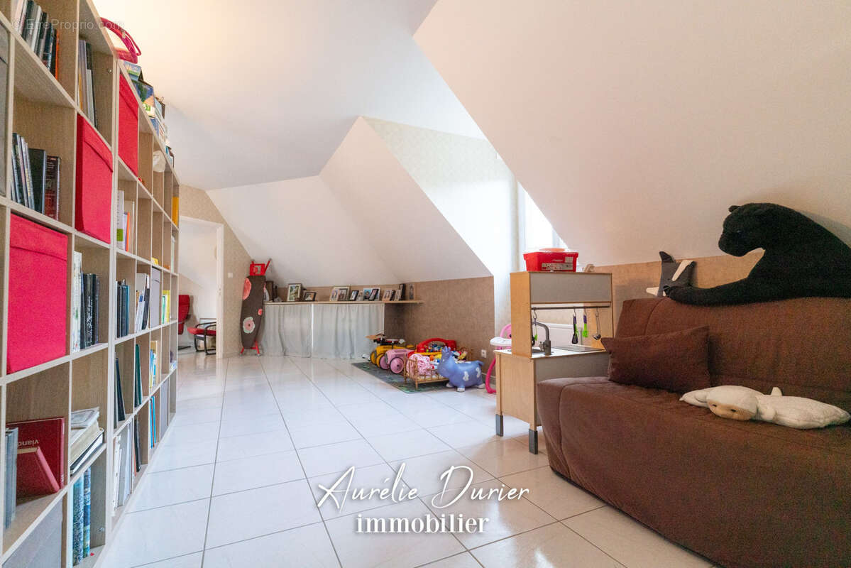 Maison à MONTRICHARD