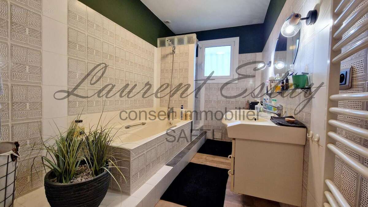 Photo 4 - Maison à MONTBETON