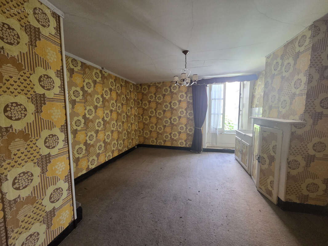 Maison à ROCHECHOUART