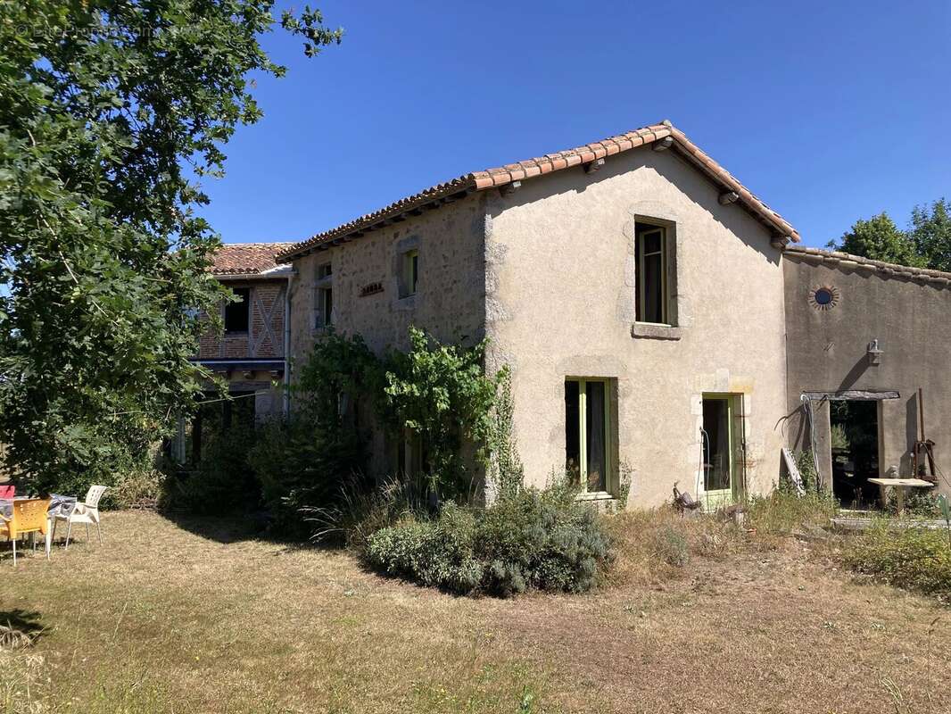 Superbe propriété avec piscine et maisons d'amis - photo 20