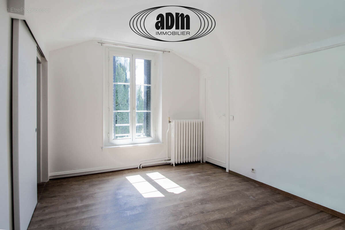 MAISON MEULIERE 90 M2 À Nanteuil les Meaux - photo 10