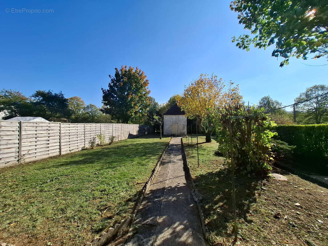 Maison à COULOMMIERS