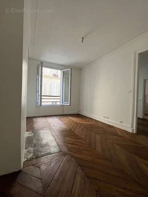 Appartement à PARIS-9E