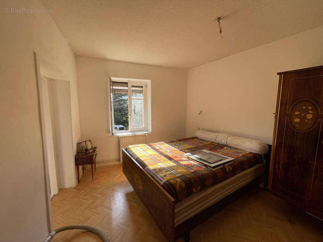 Photo 7 - Maison à COURS-LA-VILLE