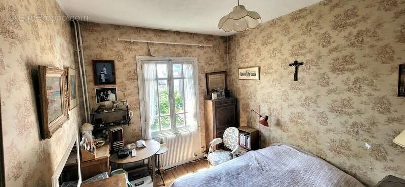 ROUEN Gare : Maison Brique-Silex 138 m² avec 5 CH, Jardin et Terrasse ... Belle Opportunité ! - photo 7