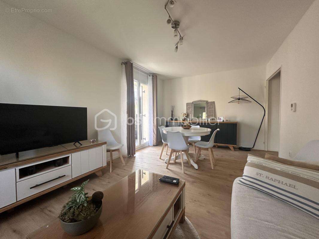 Appartement à COURCHELETTES