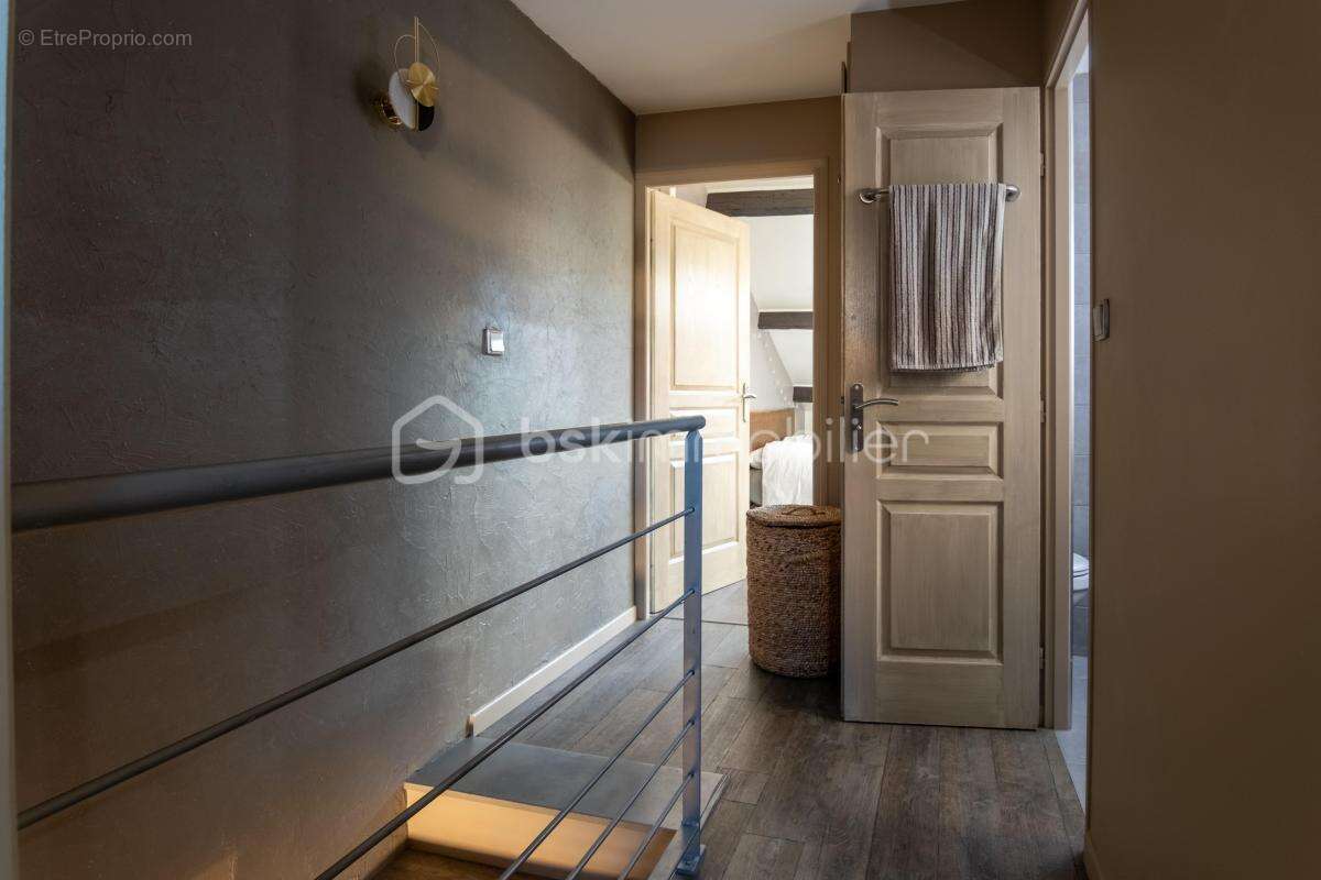 Bel appartement duplex 4 pièces à Saint-Roch - photo 12