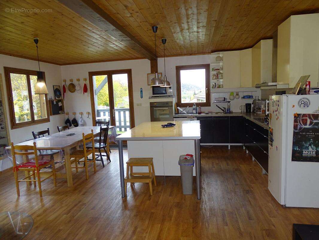 Maison à MOIRANS-EN-MONTAGNE