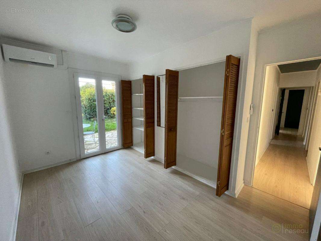 Maison à VEDENE