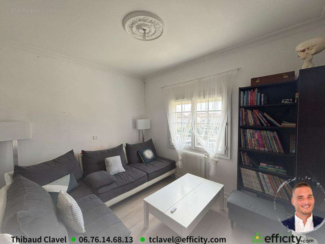 Maison à SAINT-YRIEIX-SUR-CHARENTE