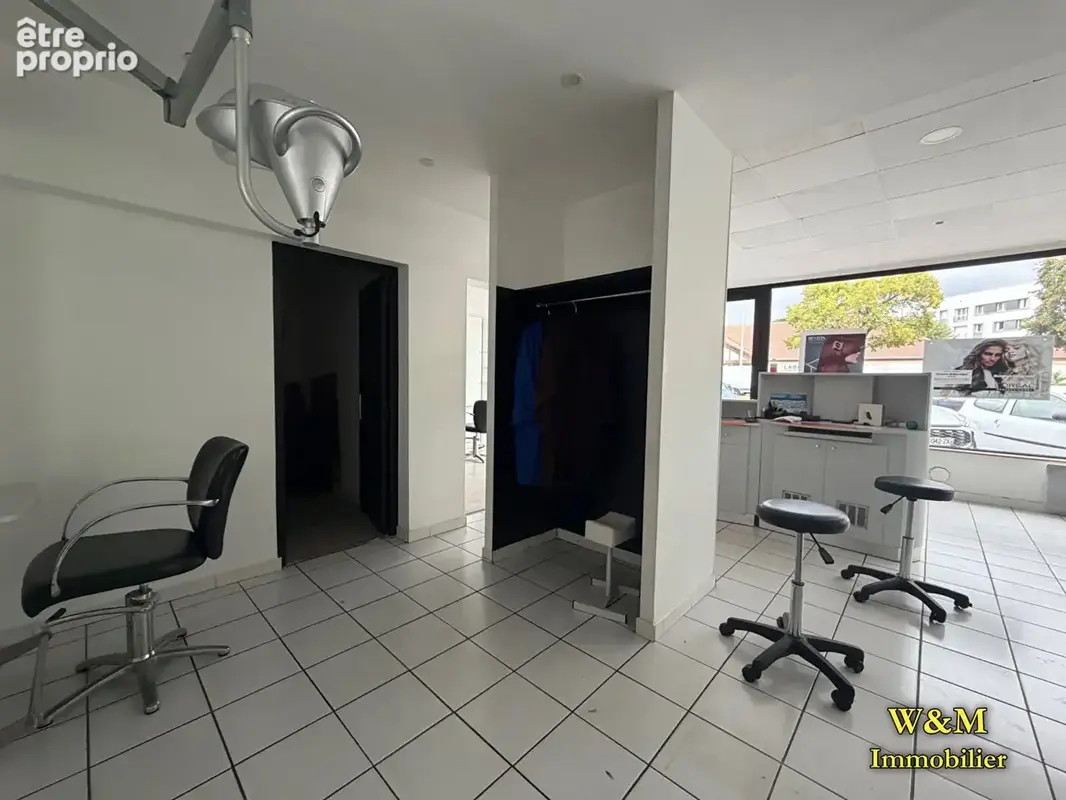 Local commercial à Ris-Orangis, 78 m² proche de toutes commodités - photo 4